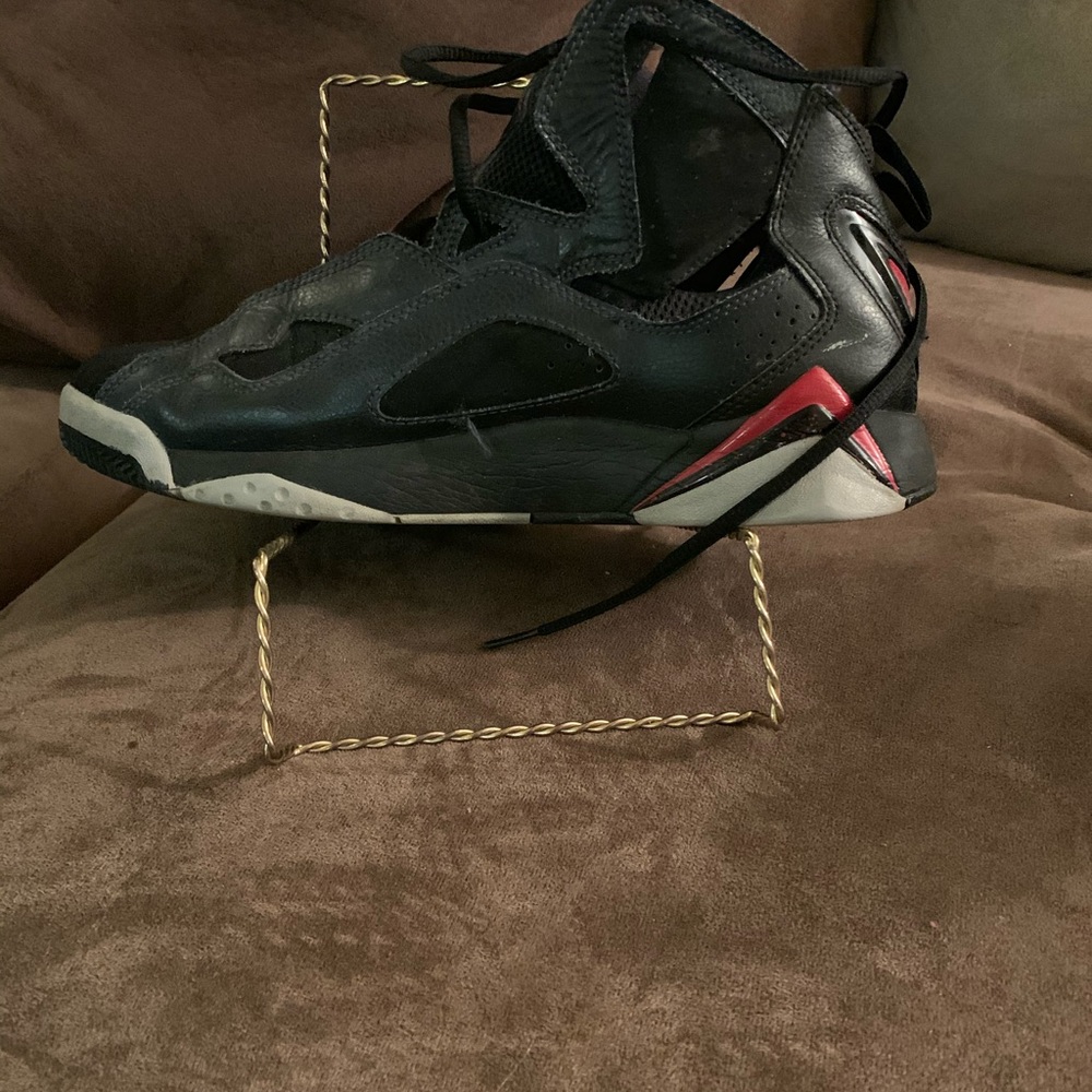 Shoes - Picture 2 of 2